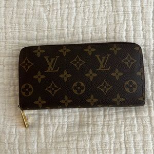 Vintage Louis Vuitton wallet